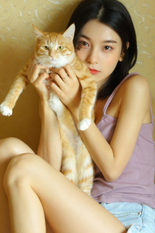 背中